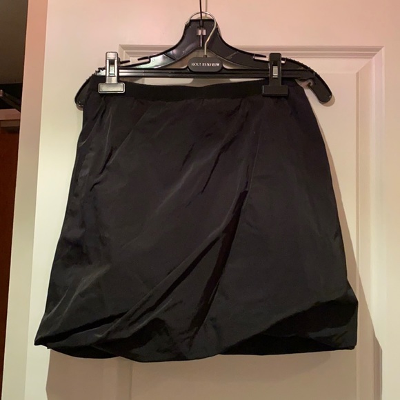 Lida Baday black short skirt 100% rayon double lining - Picture 1 of 2